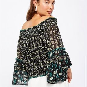 Free People Rose Valley Printed Blouse Black Green Statement Sleeves Size Small